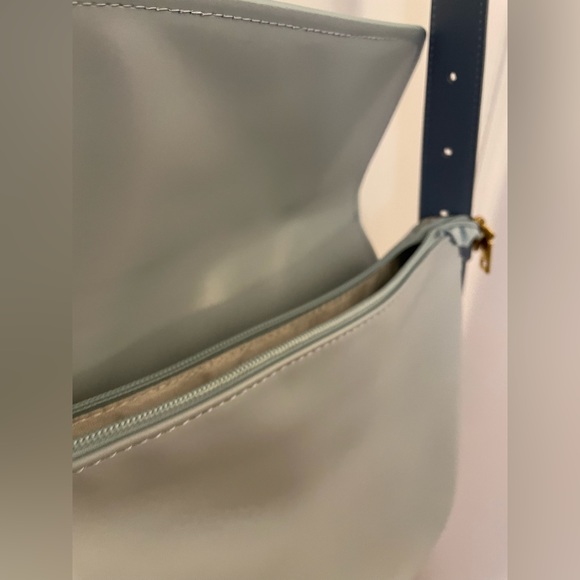 Jin & we shoulder bag in sky blue - Picture 4 of 8